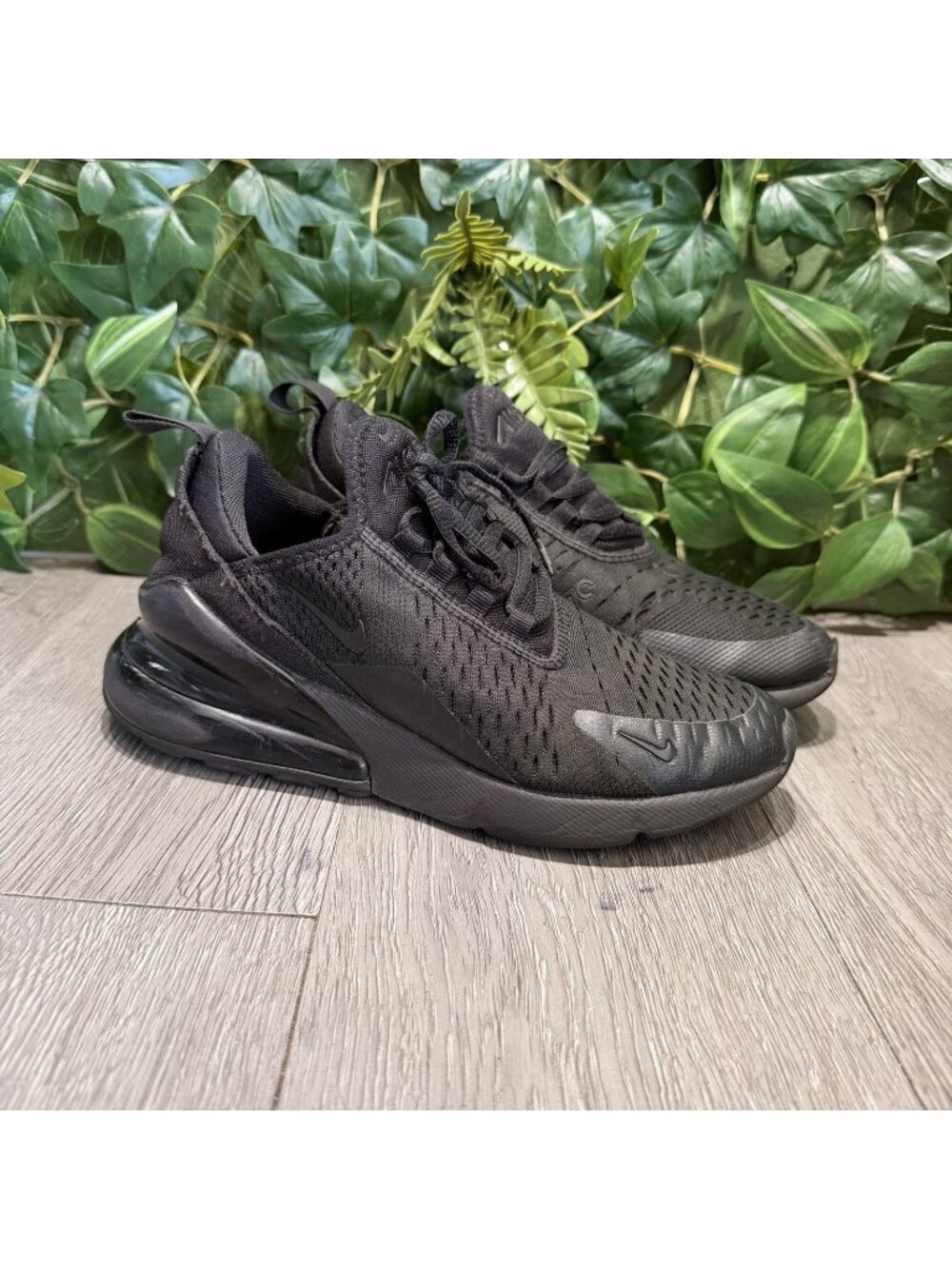 Nike Air Max 270 Womens Size 6.5 Boys 5 Black Running Shoes Comfort Gym Sneakers
